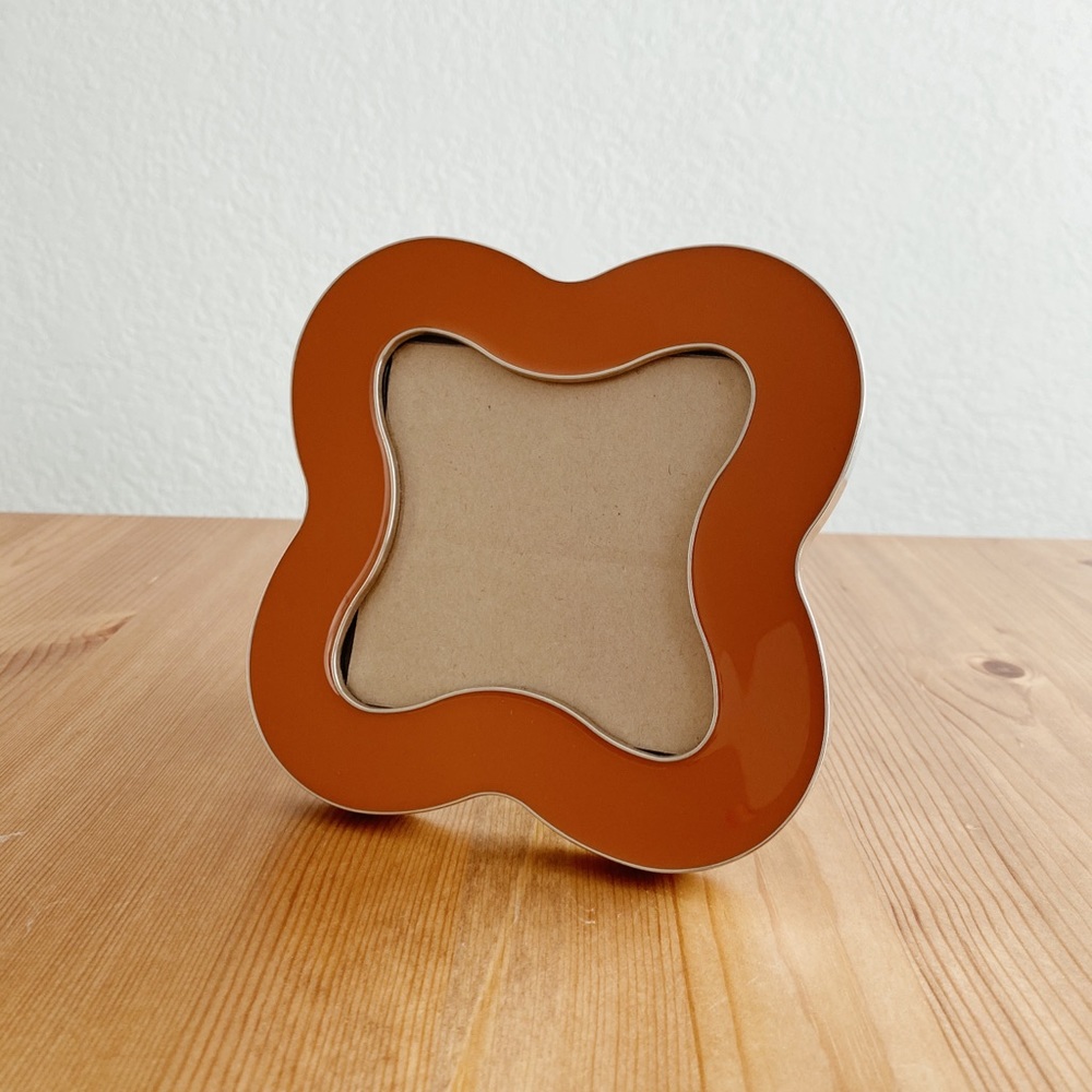 Jonathan Adler • Clover Frame